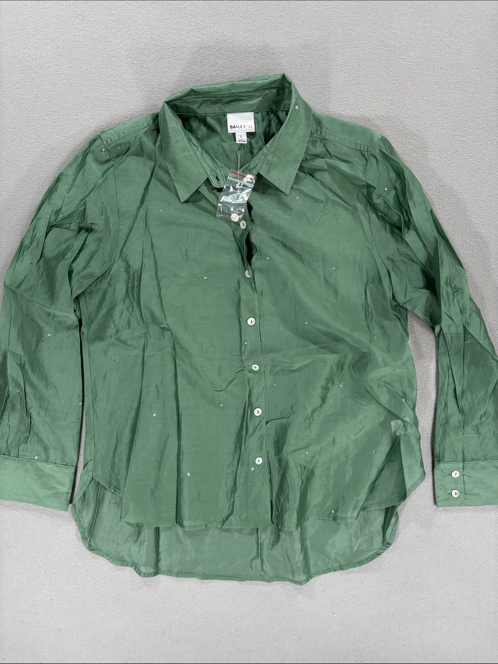 Bailey 44 semi-sheer sage Green Button-Down embellished crystals Shirt L
